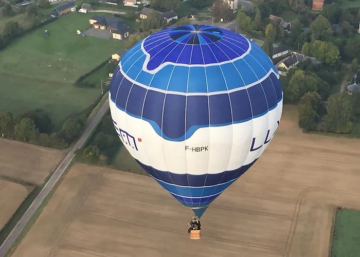 Jardin Des Enigmes Homestay