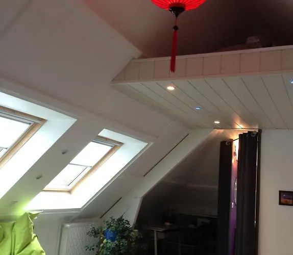 Jardin Des Enigmes Homestay