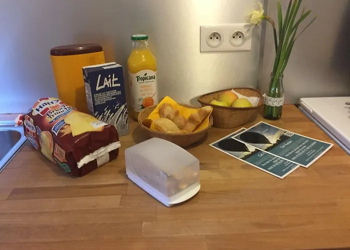 Jardin Des Enigmes Homestay *